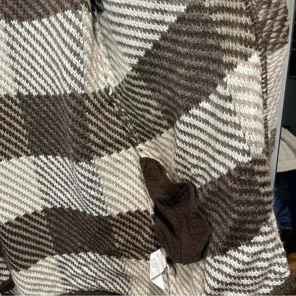 Mary Firenze Striped Long Sweater Medium size - Picture 10 of 13